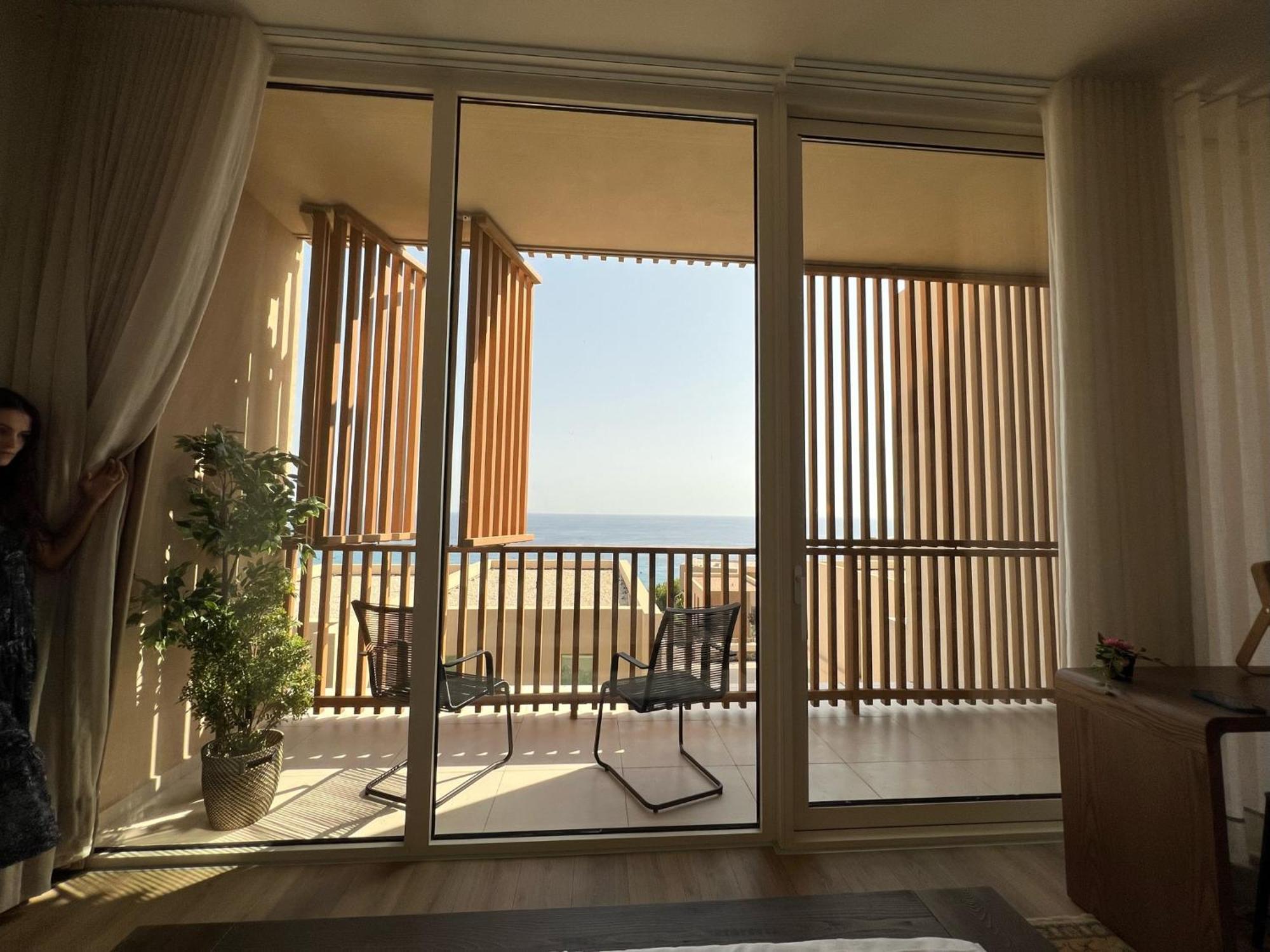 3-bedroom With A Pool And Private Sauna In Coast Palasë