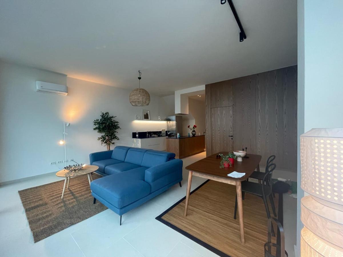 3-bedroom With A Pool And Private Sauna In Coast Villa Palasë