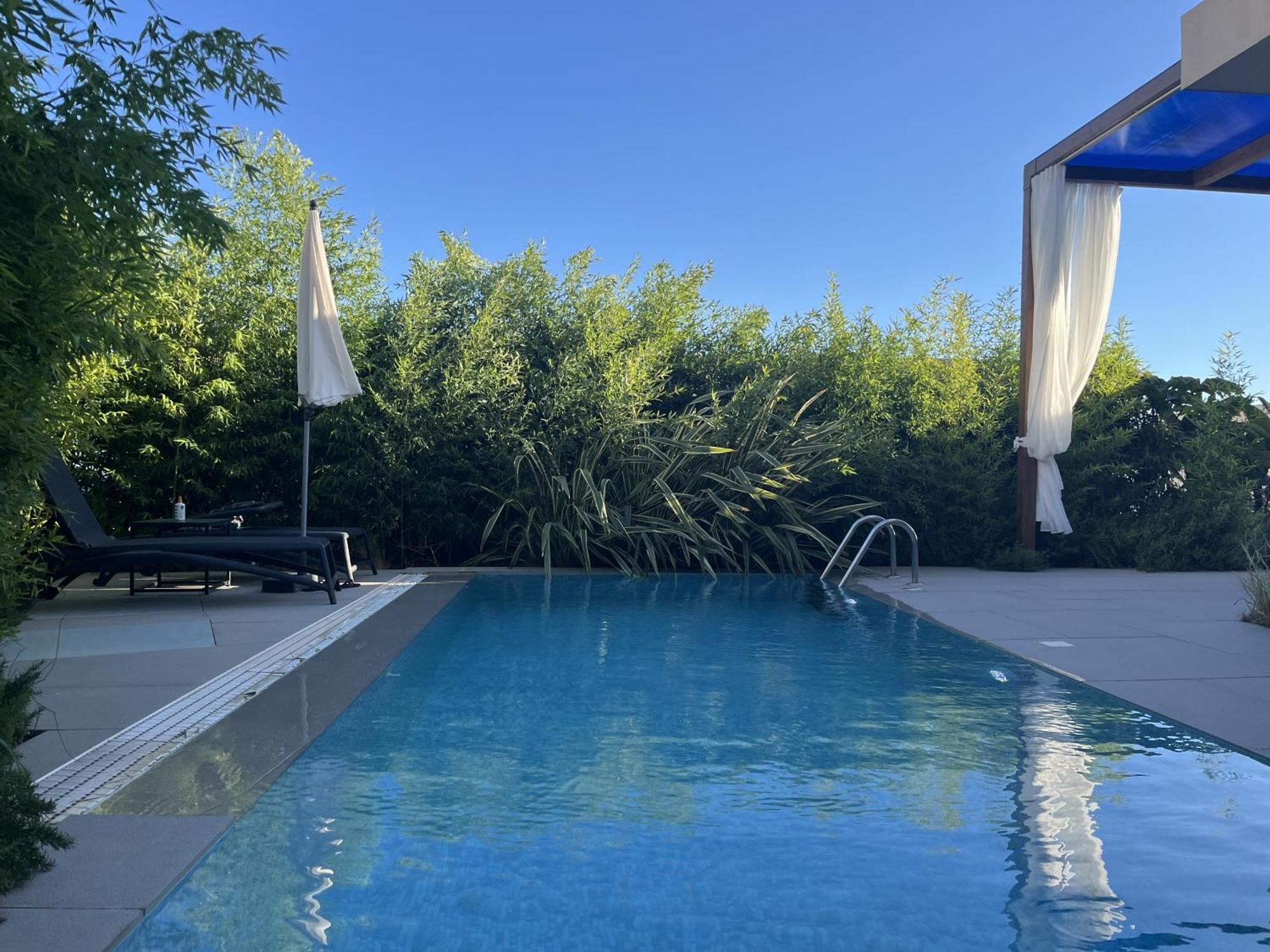 3-bedroom With A Pool And Private Sauna In Coast * Paljasa