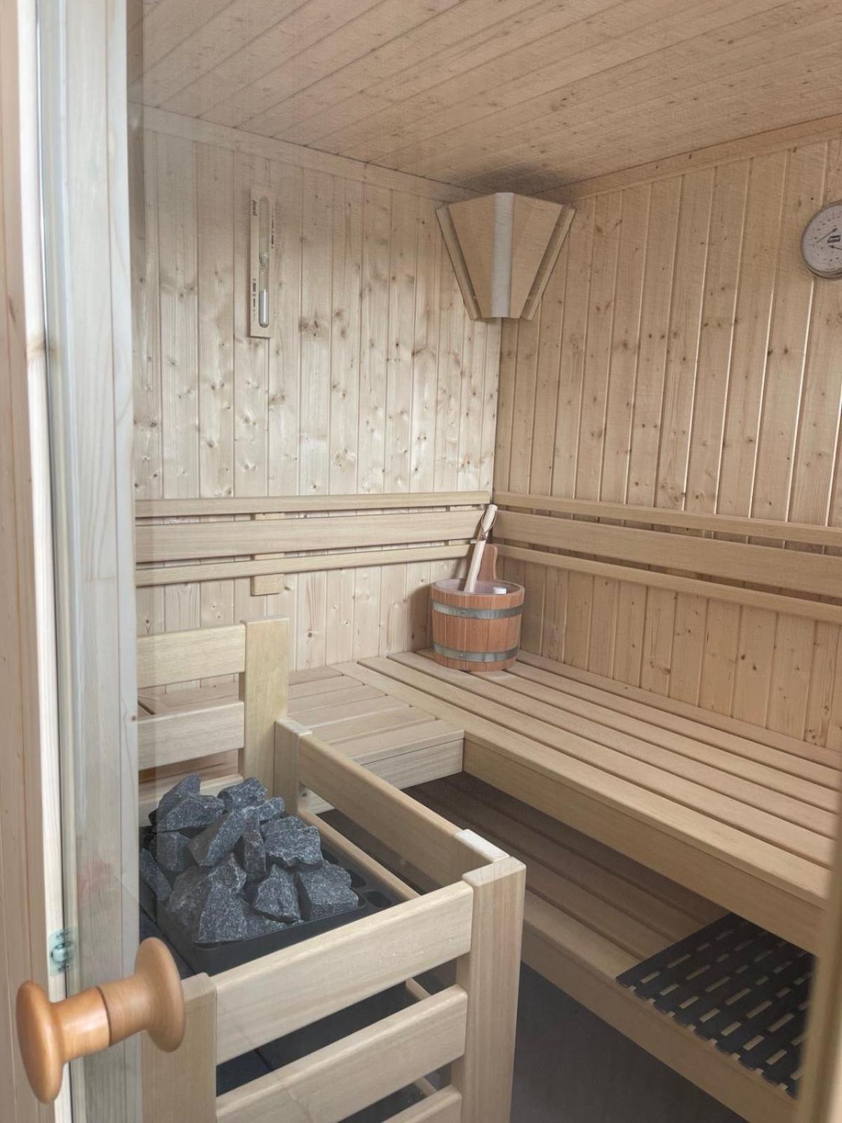Villa 3-bedroom With A Pool And Private Sauna In Coast